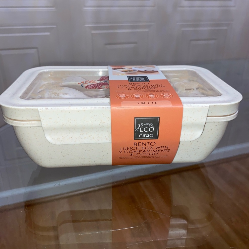Brand New Bento  Lunch Box With 2 Components & Cutlery .